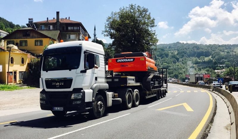 İş Makinası Taşımacılığı